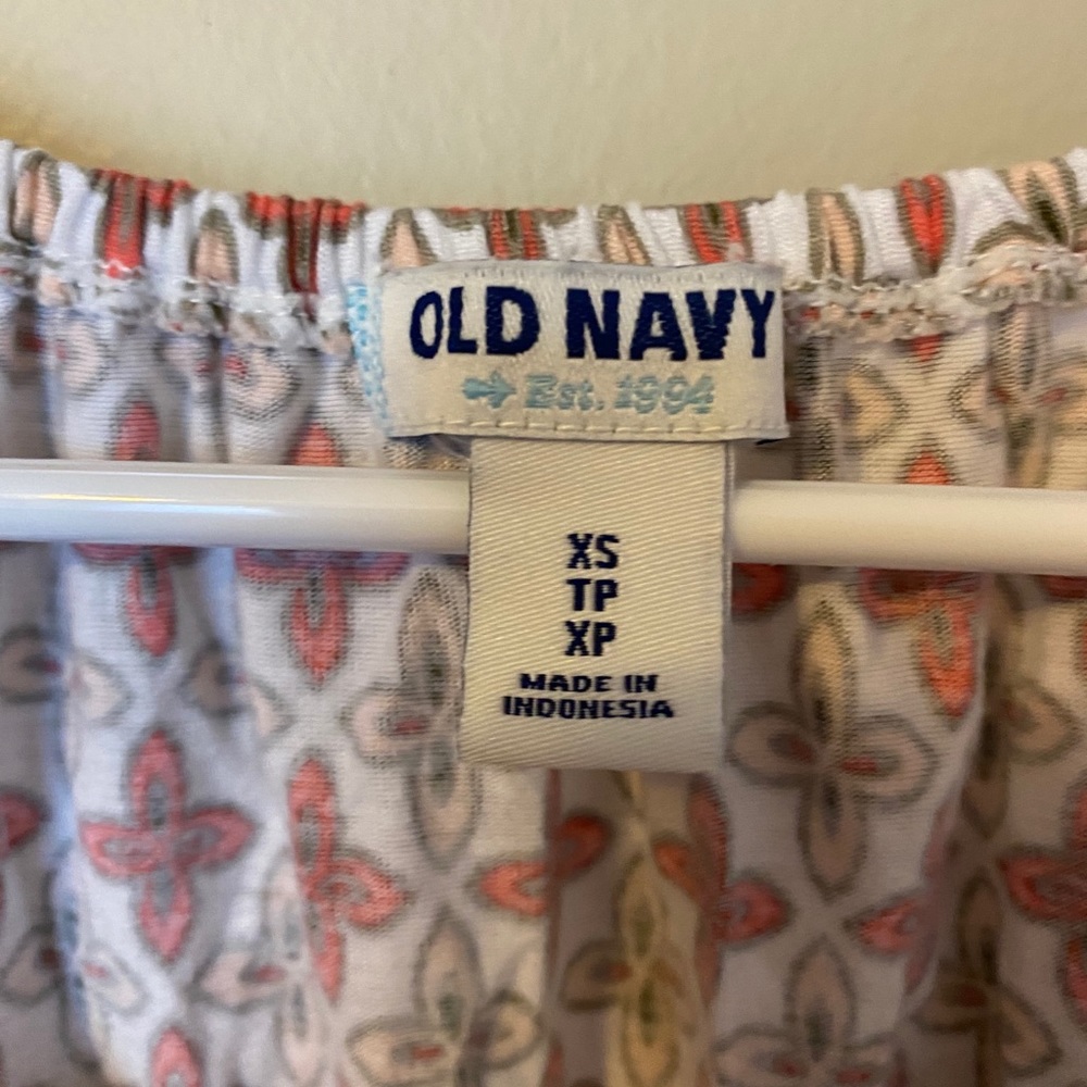Old Navy Top